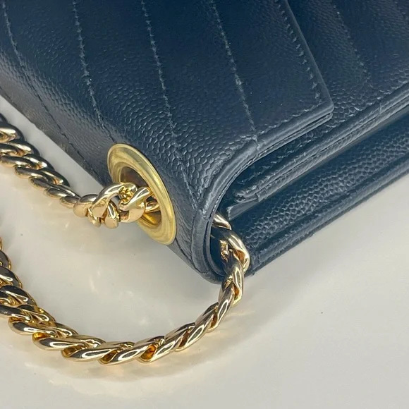 Saint Laurent WOC • Quilted Caviar Leather • Signature Edition - Picture 5 of 12